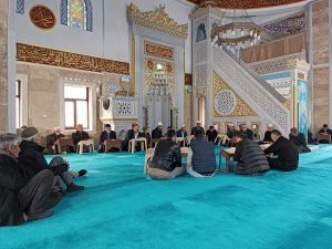 Hakkari’de Mukabele Geleneği Sürüyor