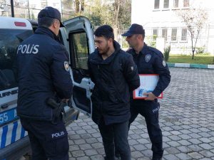 Motosikletli Narkotik Polisinin Şehit Olmasıyla İlgili Gözaltına Alınan Çekici Sürücüsü Adliyeye Sevk Edildi