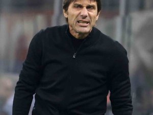 Tottenham, Antonio Conte İle Yollarını Ayırdı