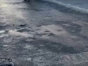 Yol Verme Tartışmasında Taksi Şoförü Bijon Anahtarı İle Motosiklet Sürücüsünü Tehdit Etti