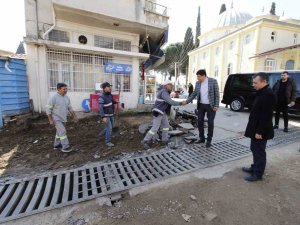 Nazilli Belediyesi Yol Yenileme Çalışmalarını Sürdürüyor
