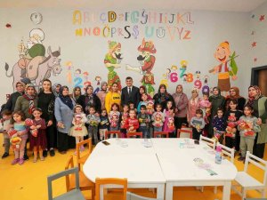 Fadıloğlu, Minik Öğrencilere Masal Okudu