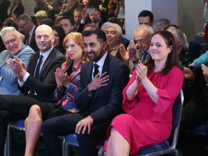 İ̇skoçya Ulusal Partisi’nin Yeni Lideri Humza Yousaf Oldu