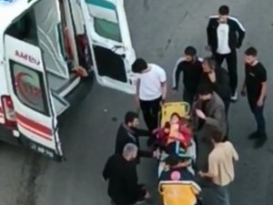 Tırın Çarptığı Bisikletli Çocuk Yaralandı