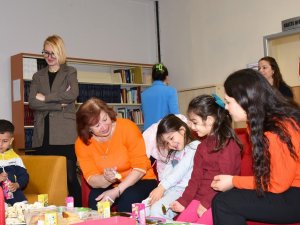 Kütüphane Haftası Depremzede Çocuklarla Kutlandı