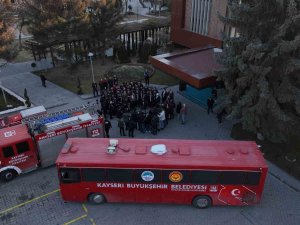 Hurda Otobüsten Doğal Afet Konaklama Aracına