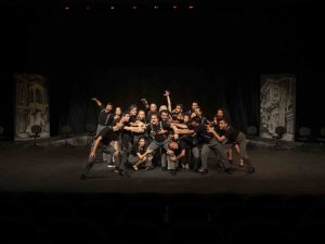 Mersin Şehir Tiyatrosu Depremzedeler İçin Sahne Alacak