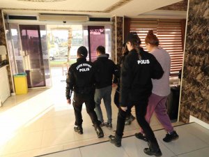 Mersin’de Fuhuş Operasyonu: 2’si Ev Hapsi, Toplam 13 Tutuklu