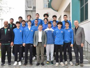 Tütüncü Basketbolcuları Ağırladı