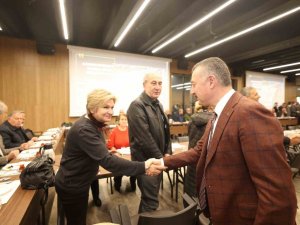 Başkan Büyükakın: “Hatay’ı Ayağa Kaldırmak İçin Çalışıyoruz”