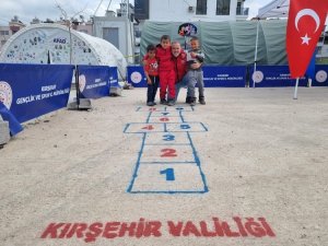Ahi Evran’ın Torunları İ̇skenderun’da Gönül Köprüsü Kurmaya Devam Ediyor