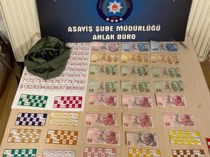 İ̇ş Yerinde Kumar Oynatıldığı Denetimde Ortaya Çıktı