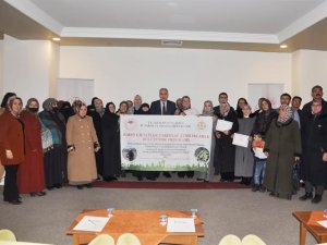 Erzurum’da İkinci Ürün Olarak “Turşuluk (Kornişon) Hıyar Yetiştiriciliğinin Geliştirilmesi Ve Yaygınlaştırılması Projesi" 2023 Yılı Yatırım Programına Alındı