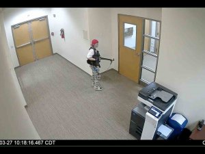 Abd’deki Okul Saldırısına İlişkin Yeni Görüntüler Yayınlandı