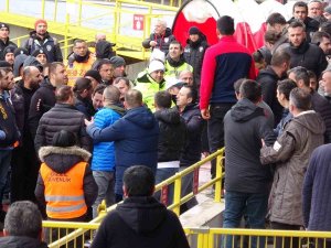 Boluspor-samsunspor Maçı Sonrası Arbede