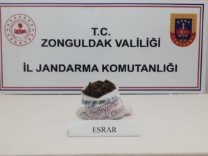 Kozlu’da Durdurulan Araçta Uyuşturucu Madde Ele Geçirildi