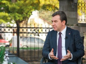 Başkan Koştu: "Doğruya Doğru, Yanlışa Yanlış Demeye Devam”