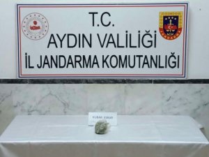 Jandarma Ekipleri Uyuşturucuya Geçit Vermedi