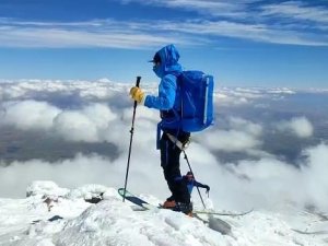 Fransız Kayakseverler Süphan Dağı’nda Kaydı