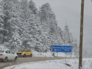 Karabük’te Kar Yağışı Etkili Oluyor