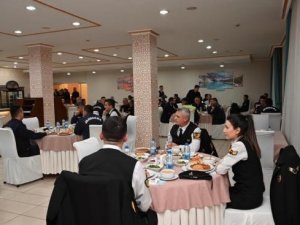 İ̇l Protokolü İftar Programında Bir Araya Geldi