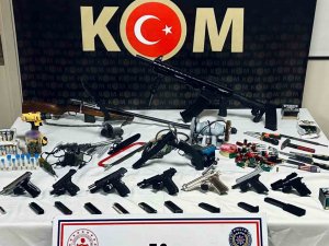 Yasa Dışı Silah Ticareti Yapan Şüpheli Gözaltında