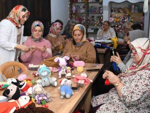 Hem Öğrenip Hem Kazanıyorlar