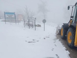 İ̇negöl’de Kar Yağışına Anında Müdahale