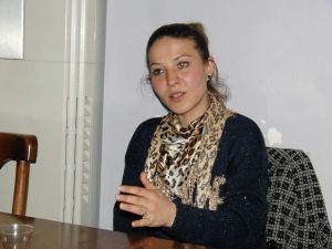 Cnn Türk Spikeri Mengü’ye Ak Parti Milletvekili Aday Adayından Cevap
