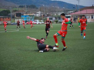 Akınspor Şampiyonluk Yarışını Takip Etti