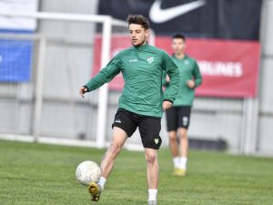Bursaspor’da Bayburt Özel İ̇dare Maçı Hazırlıkları Tamamlandı