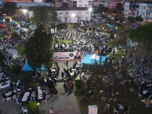 Nazilli Belediyesi İftar Yemeklerine Yeşil Mahalle’de Devam Etti