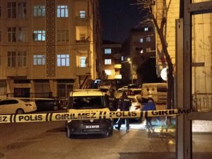 Pendik’te Sokak Ortasında Silahlı Saldırı