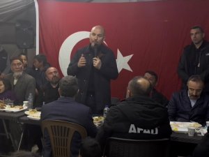 İ̇çişleri Bakanı Soylu: “Hatay’da Günde 8 Bin Kamyondan Fazla Enkaz Taşınıyor”