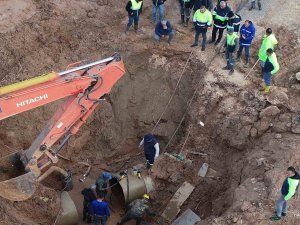 Meski̇ Ana İsale Hattı Arızasını Kısa Sürede Giderdi