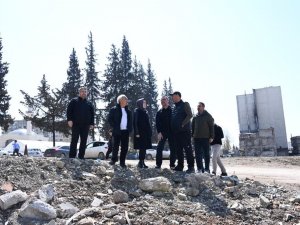 Yapımı Tamamlanan 24 Konteyner Çarşı Esnafa Teslim Edildi