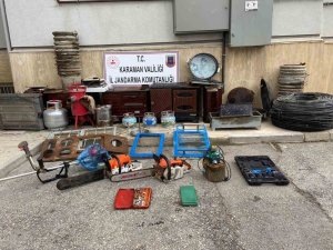Karaman’da Aile Görüntüsü Vererek Hırsızlık Yapan 4 Kişi Yakalandı