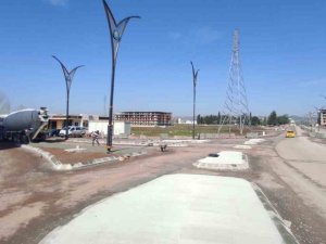 Asiller Caddesi’nde Son Rötuşlar