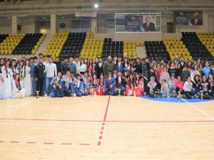 Siirt’te Okul Sporları Halk Oyunları Müsabakaları Sona Erdi