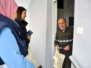 Atıklar Kapı Kapı Toplanıyor