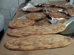 Kütahya’da Ramazan Ayının Vazgeçilmez Lezzeti: Tahinli Pide