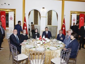 Vali Çiftçi’den Şehit Aileleri Ve Gazilere İftar