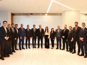 Bakan Çavuşoğlu, Anadolu Aslanları İ̇ş Adamları Derneği Heyetiyle Bir Araya Geldi