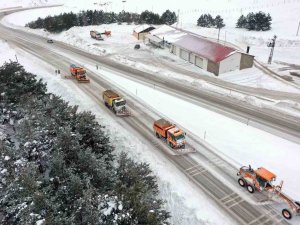Erzincan’da Kar Ve Tipiden 135 Köy Yolu Ulaşıma Kapandı
