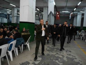 Esenyurt Belediye Başkanı Bozkurt, Yenikent Mahalle Sakinleriyle İftar Sofrasında Buluştu