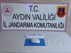 Uyuşturucu Tacirine Narkotik Köpeği Engeli