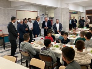 Sahipata Kur’an Kursunda Hafızlarla İftar Sevinci