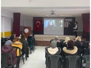 ’En İ̇yi Narkotik Polisi Anne’ Eğitimine Katıldılar
