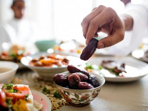 İ̇l Sağlık Müdürlüğü’nden “Ramazan’da Sağlıklı Beslenme” Açıklaması