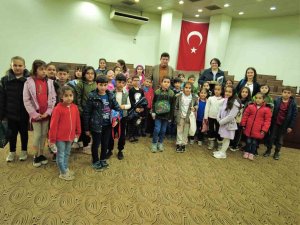 Minik Öğrenciler Yerel Yönetimler Konusunu Yerinde Öğrendi